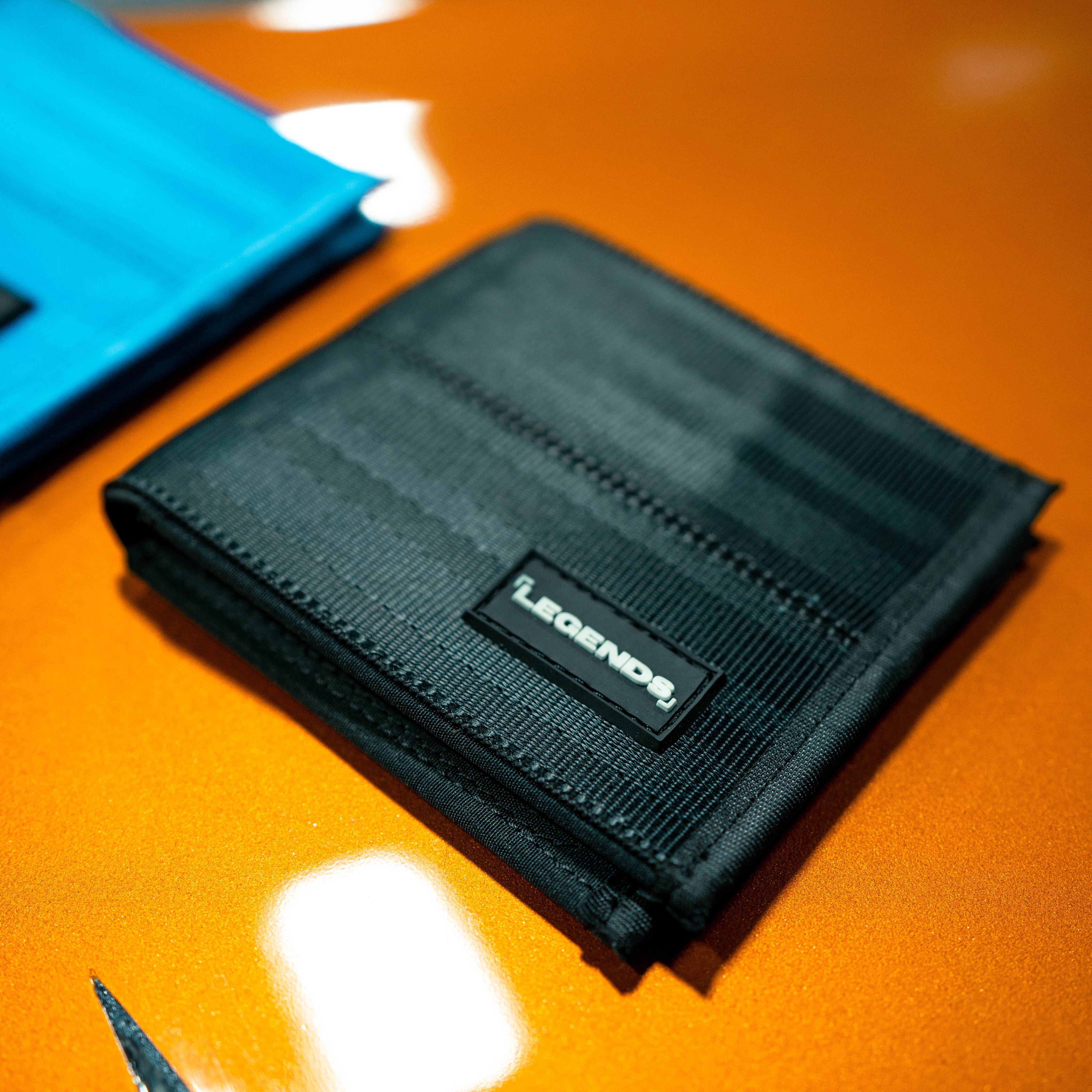 Wallet - Black Signature